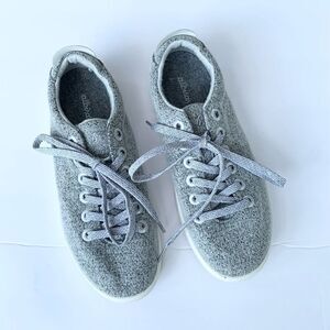 Allbirds wool piper light grey lace up natural fiber shoes woman’s size 10